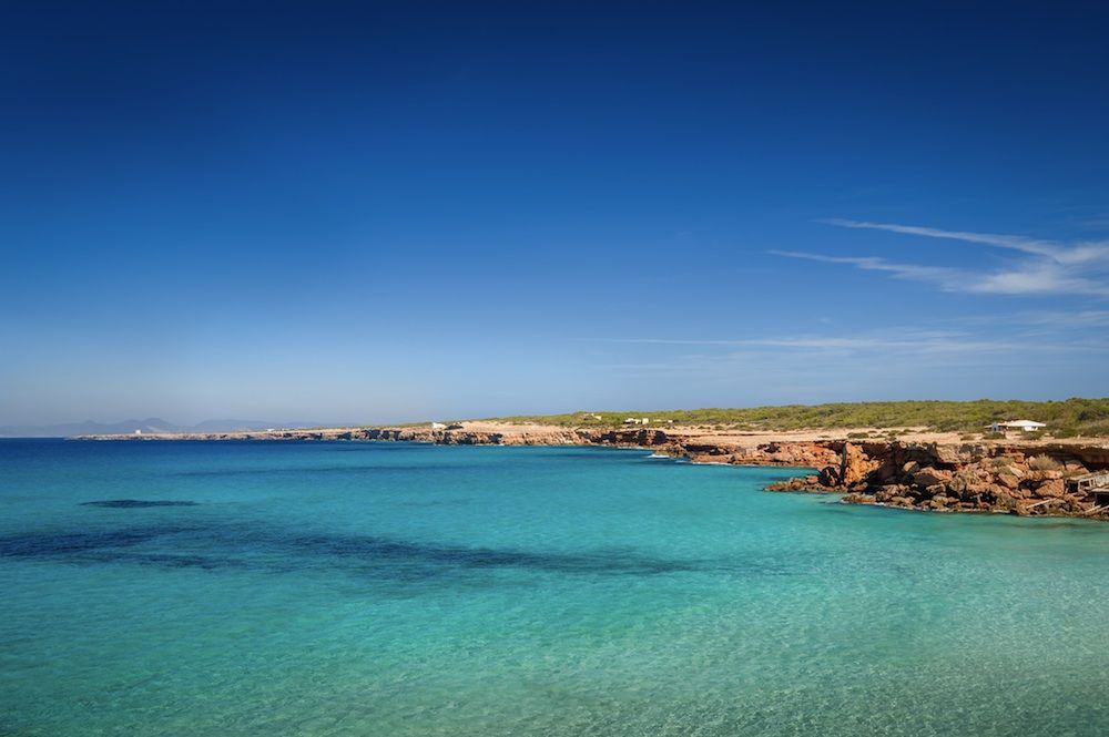 cala saona (copia) (formentera)  shutterstock_224939878 copia